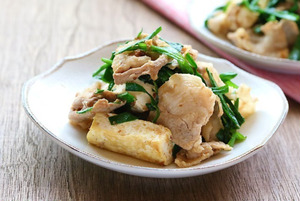 豆腐と豚肉とニラの炒め物