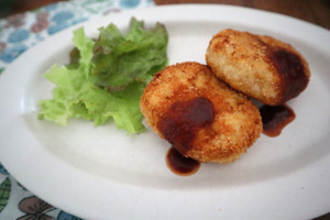 ふわカリ！おからのヘルシー焼きメンチ