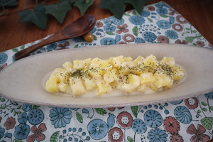 カルシウムが摂れるじゃが芋のミルク煮