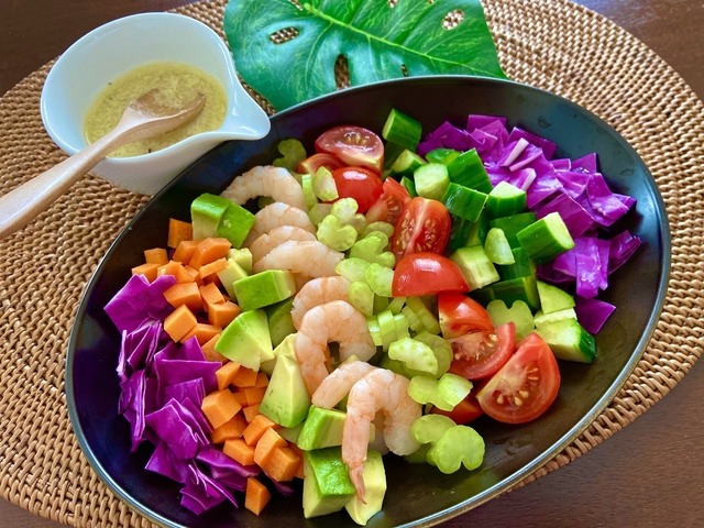 セロリのコブサラダ チーズドレッシングのレシピ ダイエットプラス セロリのコブサラダ チーズドレッシングのレシピ ダイエットプラス